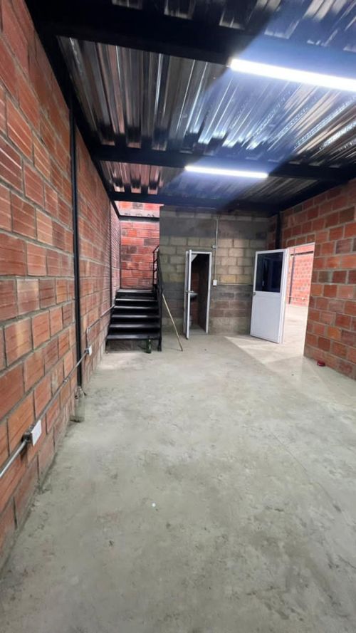 Bodega en arriendo en Atalaya, Cúcuta, 400 m² · foto 8 de 18