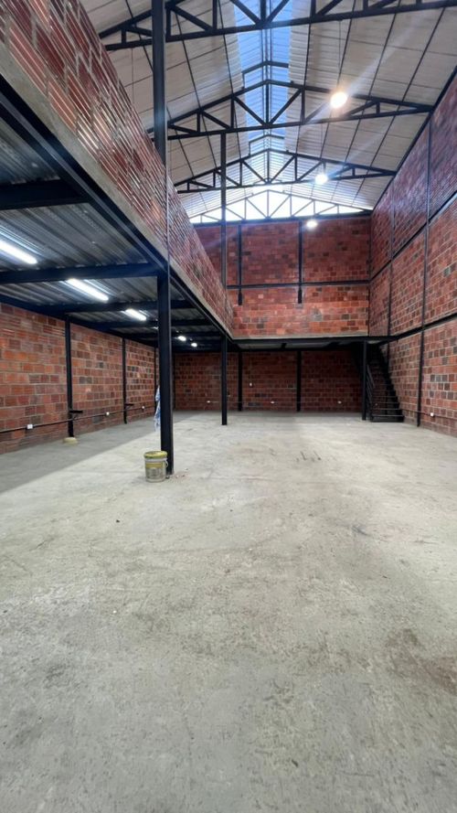 Bodega en arriendo en Atalaya, Cúcuta, 400 m² · foto 10 de 18