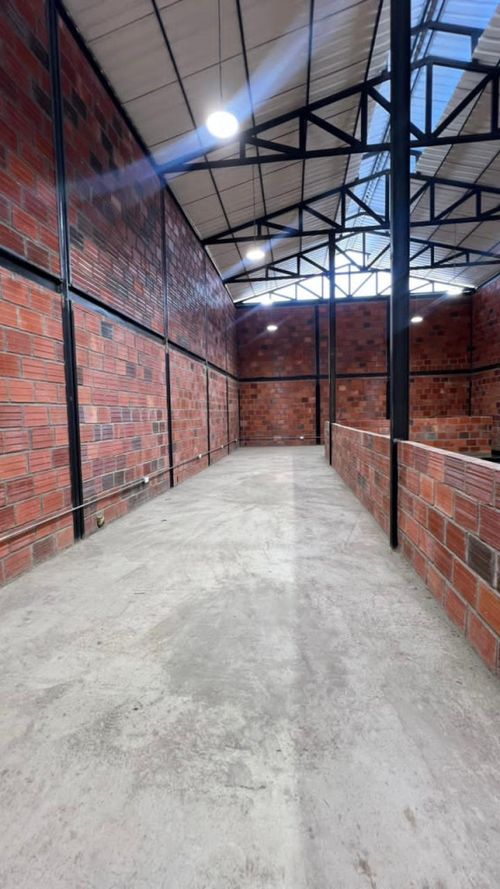 Bodega en arriendo en Atalaya, Cúcuta, 400 m² · foto 12 de 18