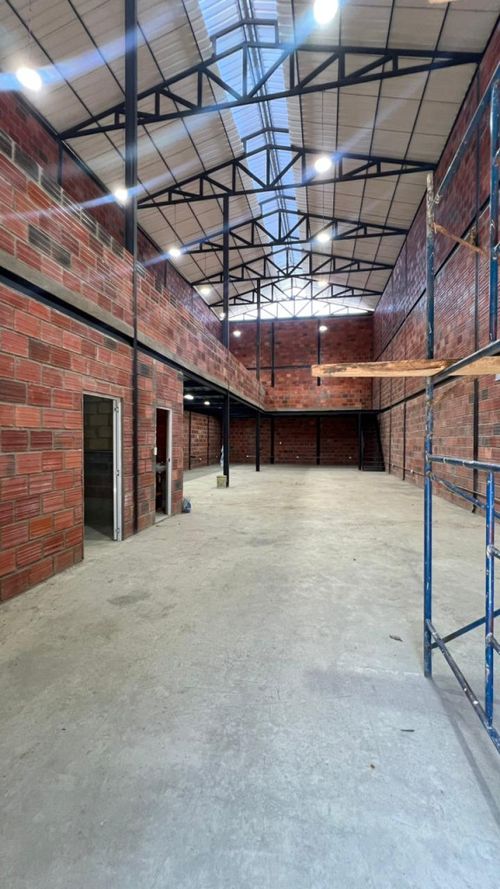 Bodega en arriendo en Atalaya, Cúcuta, 400 m² · foto 14 de 18