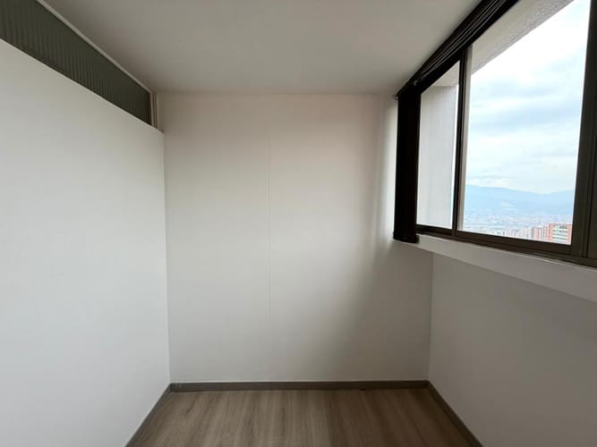 Oficina en arriendo en Altos Del Poblado, Medellín, 62 m² · foto 8 de 16