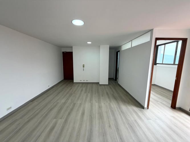 Oficina en arriendo en Altos Del Poblado, Medellín, 62 m² · foto 16 de 16