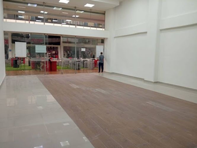 Local en arriendo en San Diego, Medellín, 104 m² · foto 2 de 8