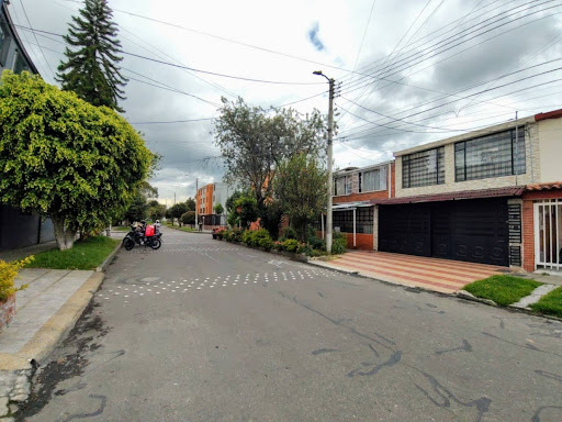 Casa en venta en Bolivia, Bogotá · foto 4 de 24