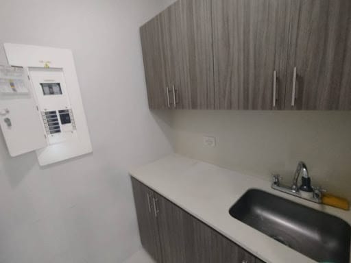 Oficina en arriendo en Milla De Oro, Medellín, 70 m² · foto 12 de 14