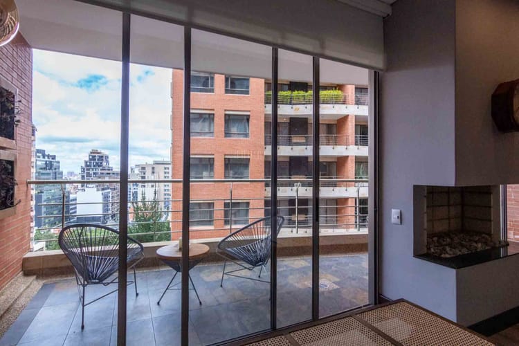 Apartamento de 3 alcobas en venta en Santa Barbara Alta, Bogotá, 181 m² · foto 10 de 24