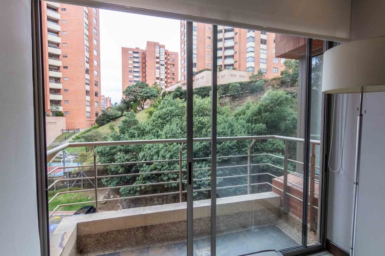 Apartamento de 3 alcobas en venta en Santa Barbara Alta, Bogotá, 181 m² · foto 16 de 24