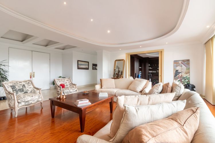 Apartamento de 3 alcobas en venta en Chico Norte, Bogotá, 336 m² · foto 2 de 20