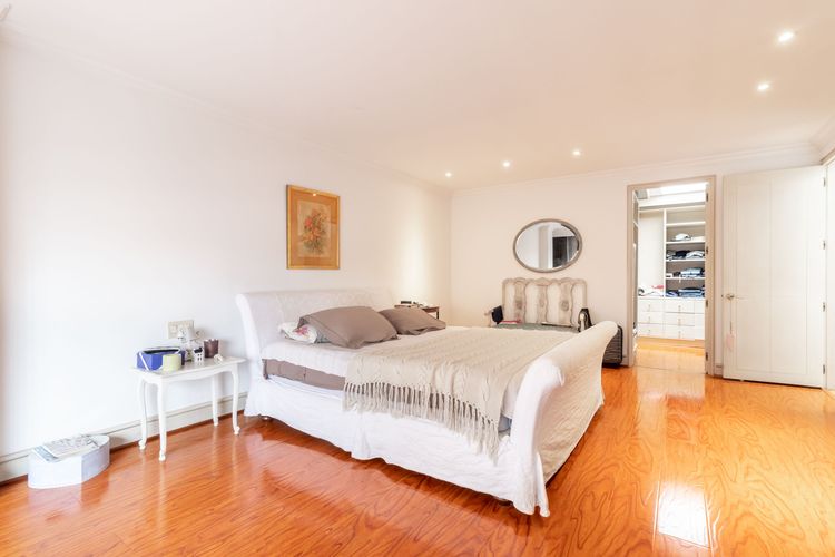 Apartamento de 3 alcobas en venta en Chico Norte, Bogotá, 336 m² · foto 12 de 20
