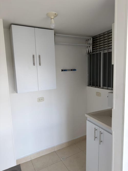 Apartamento de 2 alcobas en venta en Cencar- Yumbo, Yumbo, 59 m² · foto 6 de 18