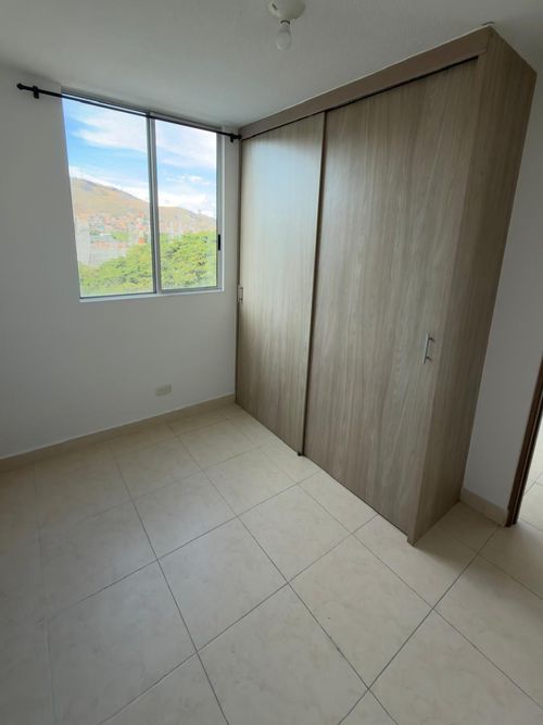 Apartamento de 2 alcobas en venta en Cencar- Yumbo, Yumbo, 59 m² · foto 11 de 18