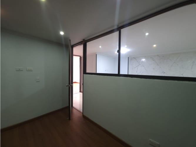 Apartaestudio en venta en Zarzamora, Bogotá, 63 m² · foto 17 de 19