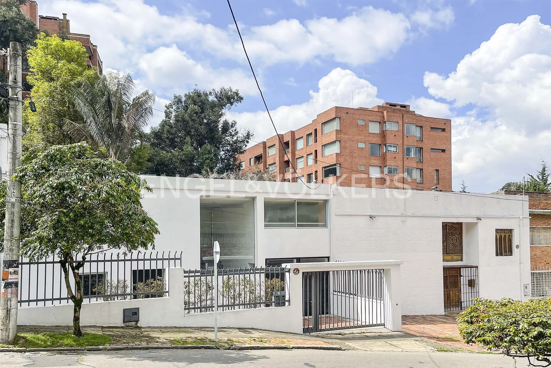 Casa en arriendo en Los Rosales, Bogotá · foto 5 de 8