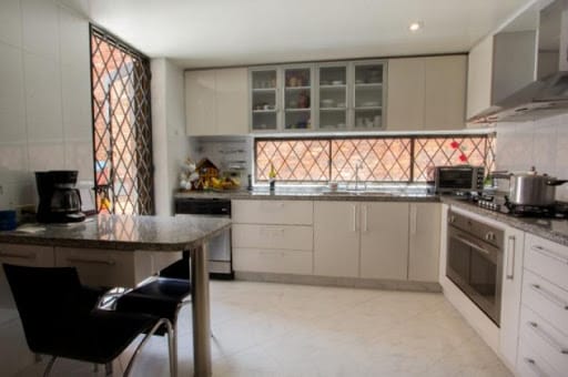 Apartamento de 1 alcoba en venta en Bosque De Pinos, Bogotá, 211 m² · foto 6 de 11