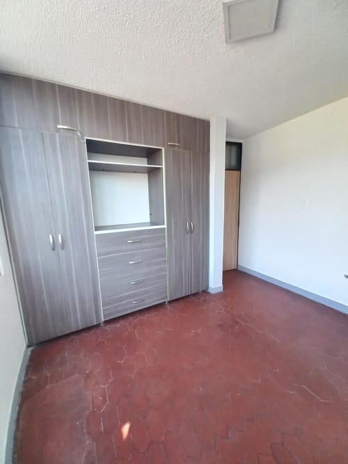 Apartamento de 4 alcobas en venta en Centro, Ibagué, 96 m² · foto 9 de 24