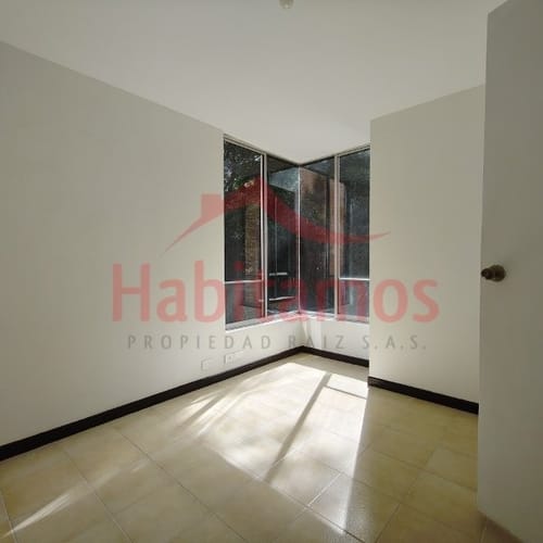 Apartamento de 2 alcobas en venta en Castropol, Medellín, 67 m² · foto 10 de 15