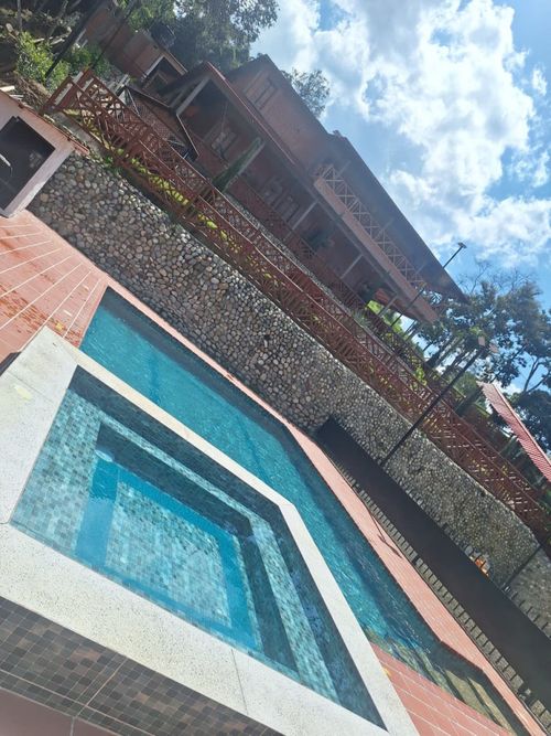 Casa de 8 alcobas en venta en Los Vados, Los Patios, 1990 m² · foto 15 de 24