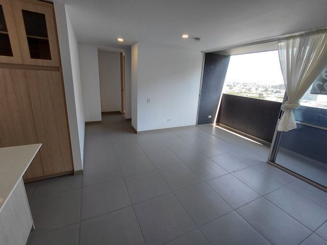 Apartamento de 2 alcobas en arriendo en Shellmar, Medellín, 70 m² · foto 3 de 15