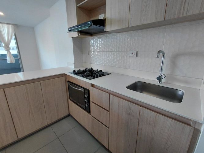 Apartamento de 2 alcobas en arriendo en Shellmar, Medellín, 70 m² · foto 4 de 15