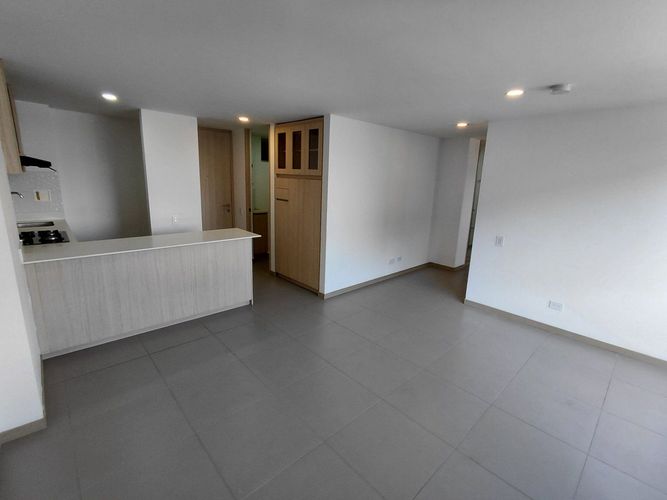 Apartamento de 2 alcobas en arriendo en Shellmar, Medellín, 70 m² · foto 7 de 15