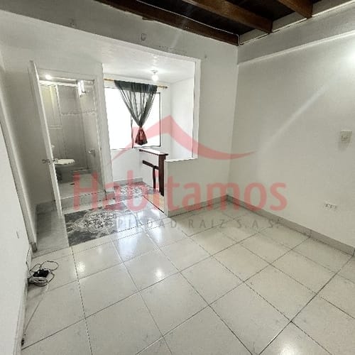 Apartaestudio en arriendo en Rodeo Alto, Medellín, 47 m² · foto 12 de 14