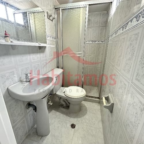 Apartaestudio en arriendo en Rodeo Alto, Medellín, 47 m² · foto 14 de 14