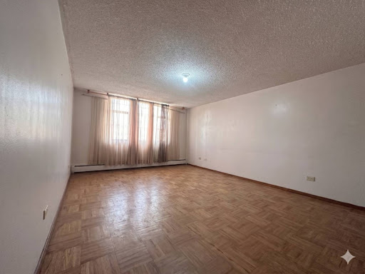 Casa en venta en Alamos, Bogotá · foto 2 de 11
