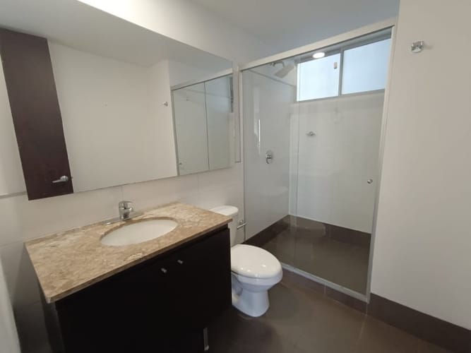 Apartamento en arriendo en Milla De Oro, Medellín · foto 11 de 15