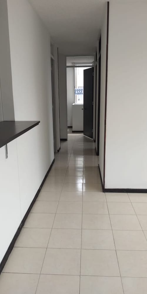 Apartamento de 3 alcobas en venta en Las Villas, Soacha, 57 m² · foto 6 de 11