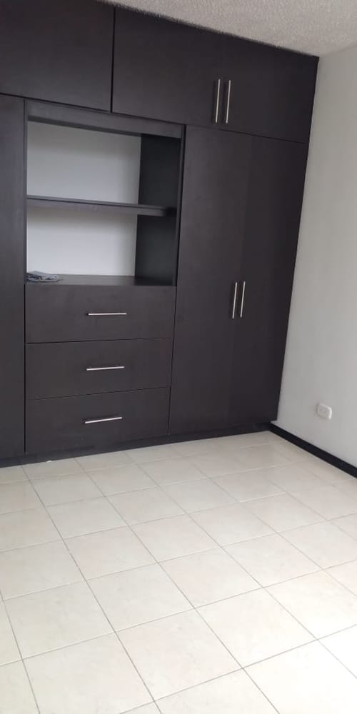 Apartamento de 3 alcobas en venta en Las Villas, Soacha, 57 m² · foto 8 de 11