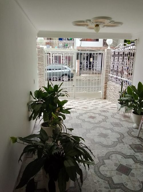 Casa de 4 alcobas en venta en Las Vegas De Comfandi, Cali, 90 m² · foto 2 de 19