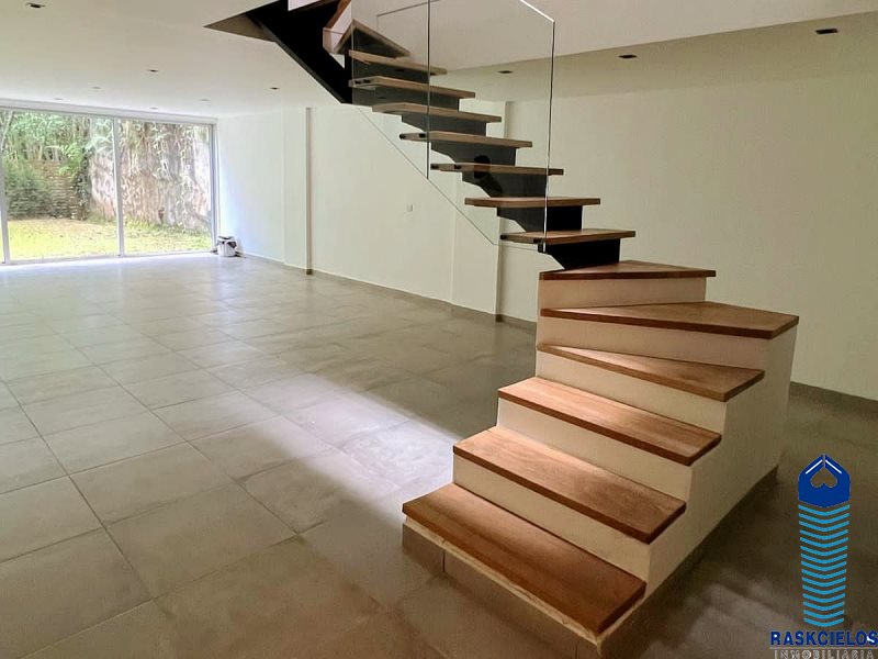 Casa en venta en Loma Del Esmeraldal, Envigado · foto 7 de 9