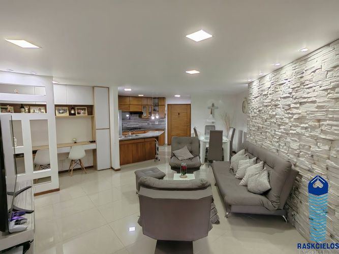 Apartamento de 3 alcobas en venta en Las Lomitas, Sabaneta, 161 m² · foto 5 de 20