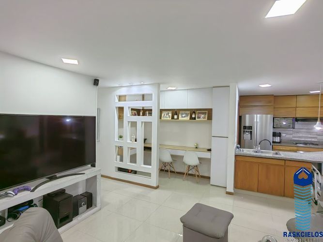 Apartamento de 3 alcobas en venta en Las Lomitas, Sabaneta, 161 m² · foto 10 de 20