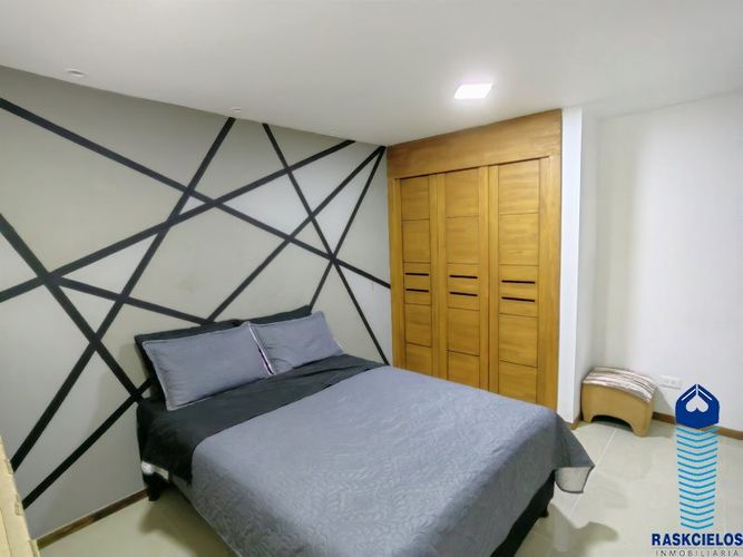 Apartamento de 3 alcobas en venta en Las Lomitas, Sabaneta, 161 m² · foto 16 de 20