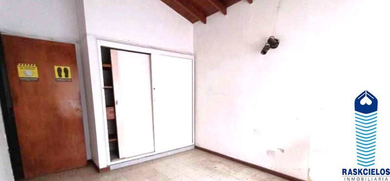 Casa de 4 alcobas en venta en El Nogal-Los Almendros, Medellín, 122 m² · foto 2 de 14