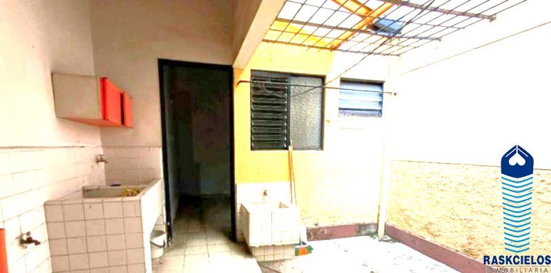 Casa de 4 alcobas en venta en El Nogal-Los Almendros, Medellín, 122 m² · foto 8 de 14