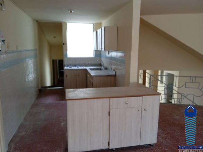 Casa de 5 alcobas en venta en Calasanz, Medellín, 290 m² · foto 10 de 19