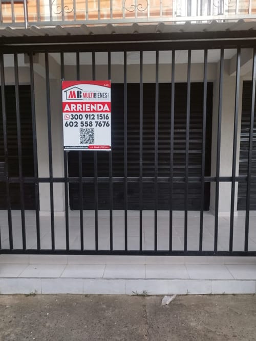 Local en arriendo en Napoles, Cali, 16 m² · foto 2 de 6