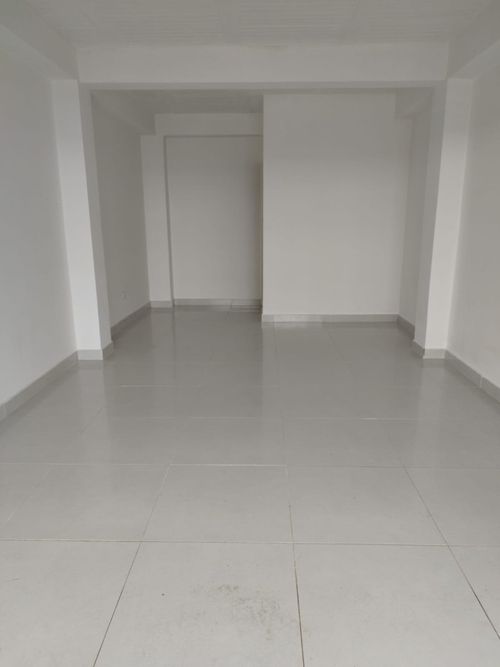 Local en arriendo en Napoles, Cali, 18 m² · foto 3 de 5