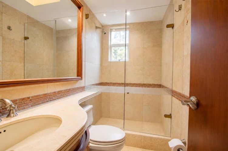 Casa de 4 alcobas en venta en Montearroyo, Bogotá, 684 m² · foto 12 de 24
