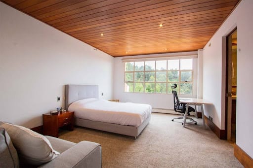 Casa de 4 alcobas en venta en Montearroyo, Bogotá, 684 m² · foto 13 de 24