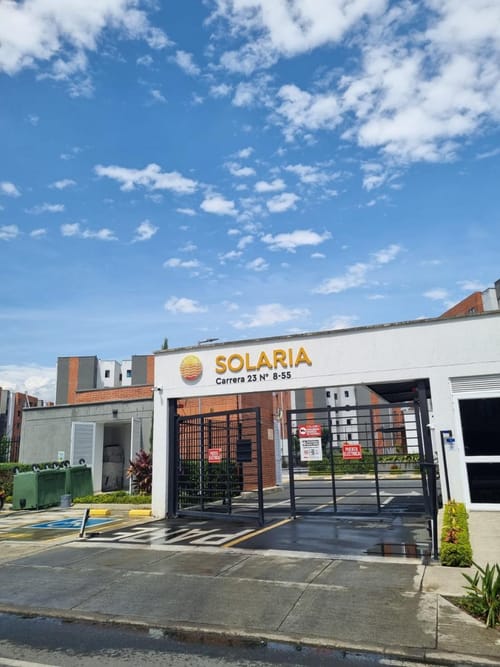 Apartamento de 3 alcobas en venta en Parque Natura, Jamundí, 52 m² · foto 2 de 16
