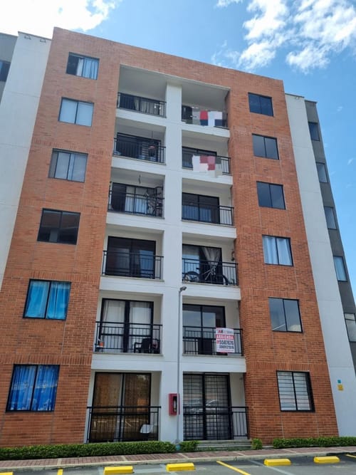 Apartamento de 3 alcobas en venta en Parque Natura, Jamundí, 52 m² · foto 3 de 16