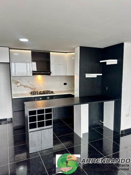 Apartamento en venta en Alto De Las Flores, Sabaneta · foto 6 de 19