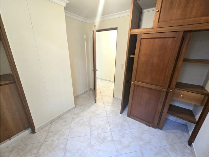 Apartamento de 3 alcobas en arriendo en Manila, Medellín, 90 m² · foto 11 de 14
