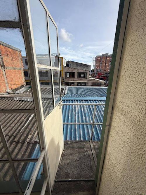 Casa de 5 alcobas en venta en La Estradita, Bogotá, 350 m² · foto 9 de 10