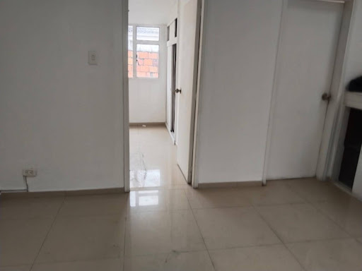 Casa en venta en Santa Isabel, Bogotá · foto 6 de 8