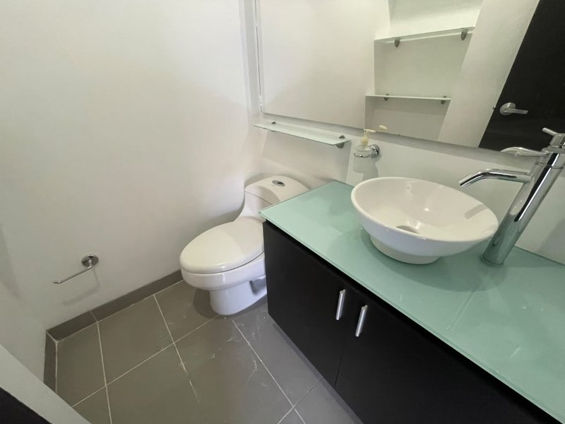 Apartamento en venta en Loma De Las Brujas, Envigado · foto 11 de 13