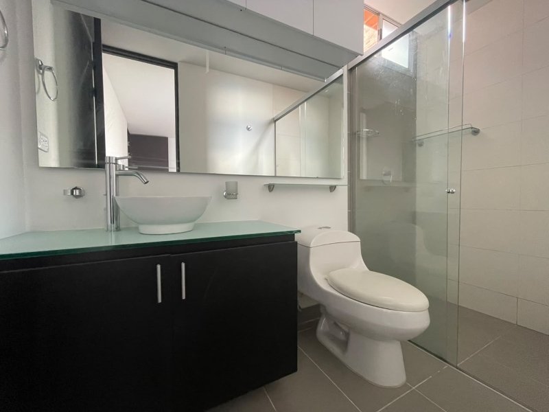 Apartamento en venta en Loma De Las Brujas, Envigado · foto 12 de 13